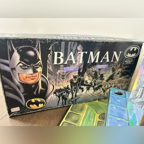 1992 Tim‎ Burton Batman returns 3-D board game (incomplete) - read description - Picture 5 of 8